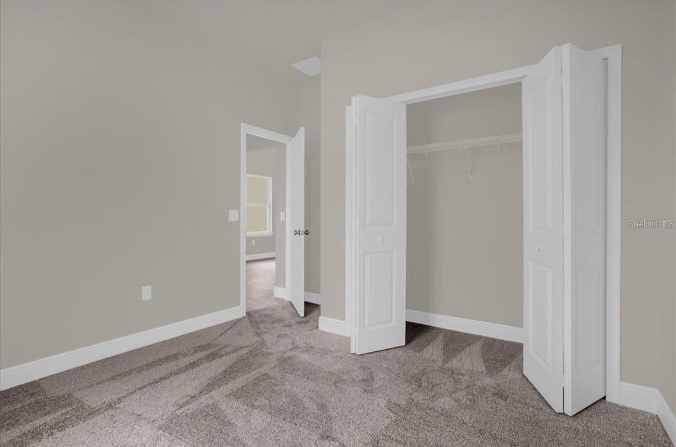 301 Michigan Pl Property Photo 3