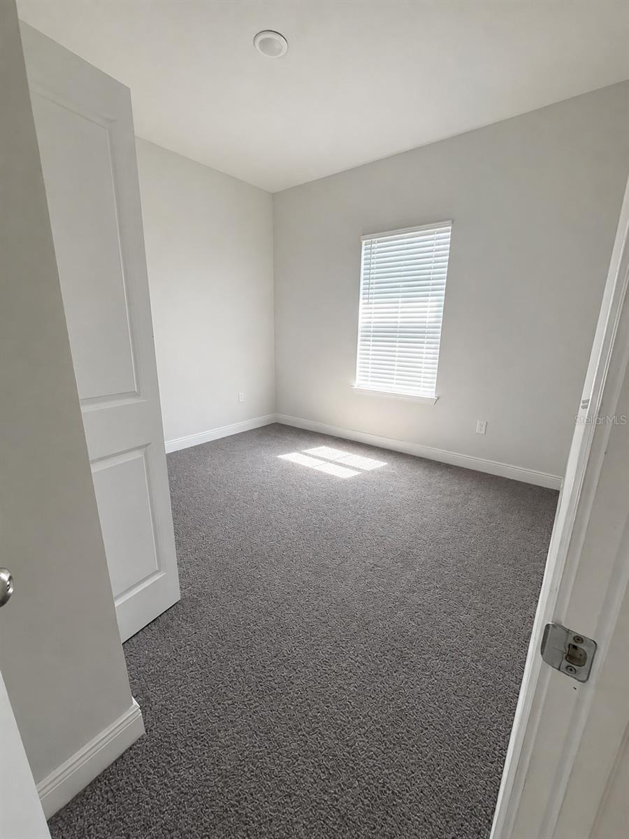 301 Michigan Pl Property Photo 9
