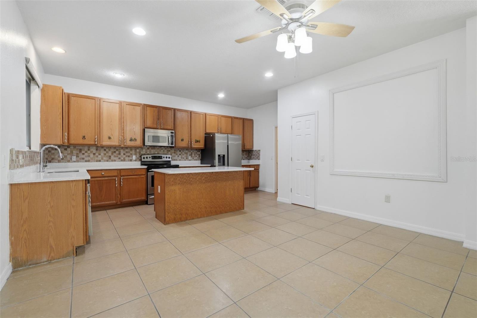 2830 Paynes Prairie Cir Property Photo 10