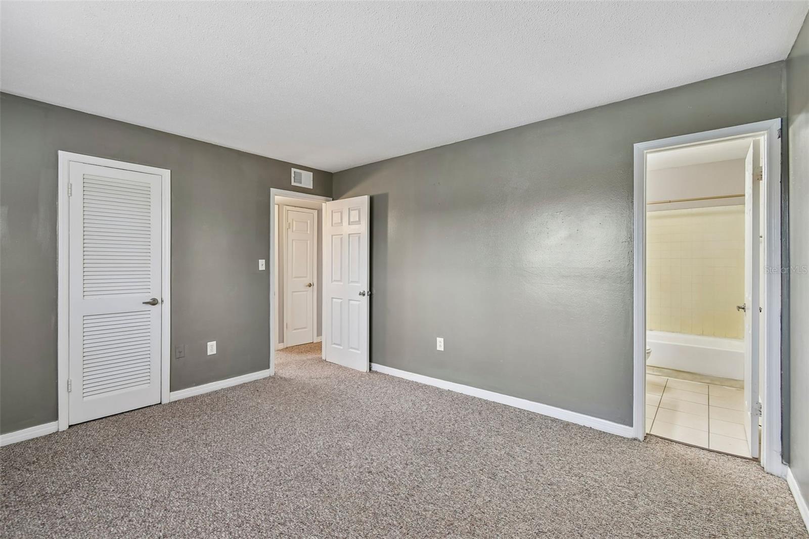 1695 Lee Rd #e215 Property Photo 35