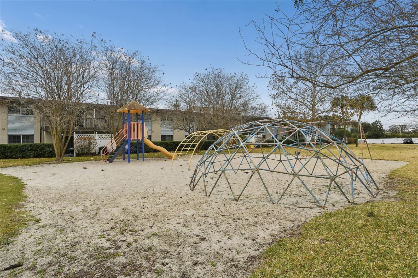 1695 Lee Rd #e215 Property Photo 75