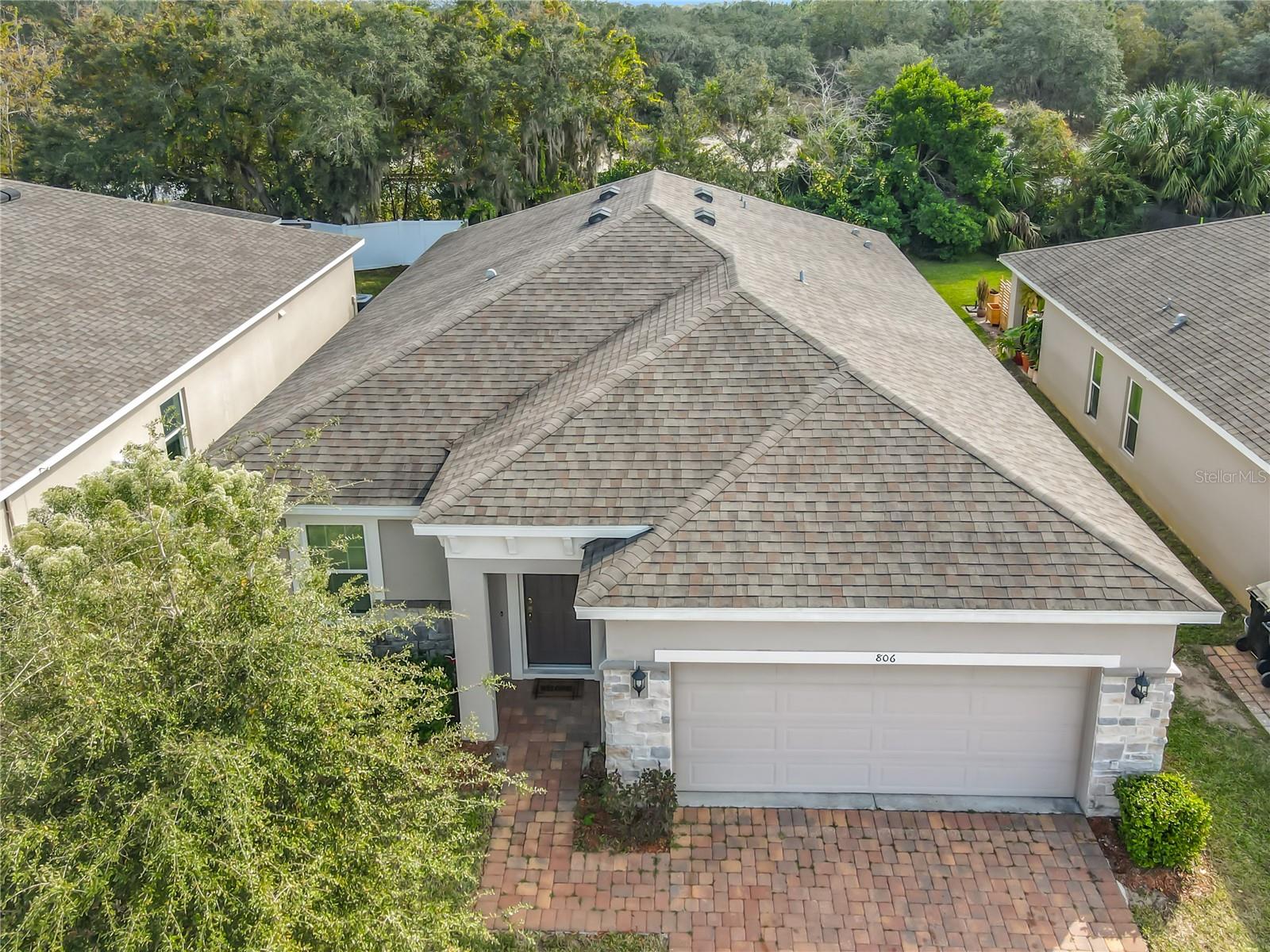 O6434753 Property Photo 3