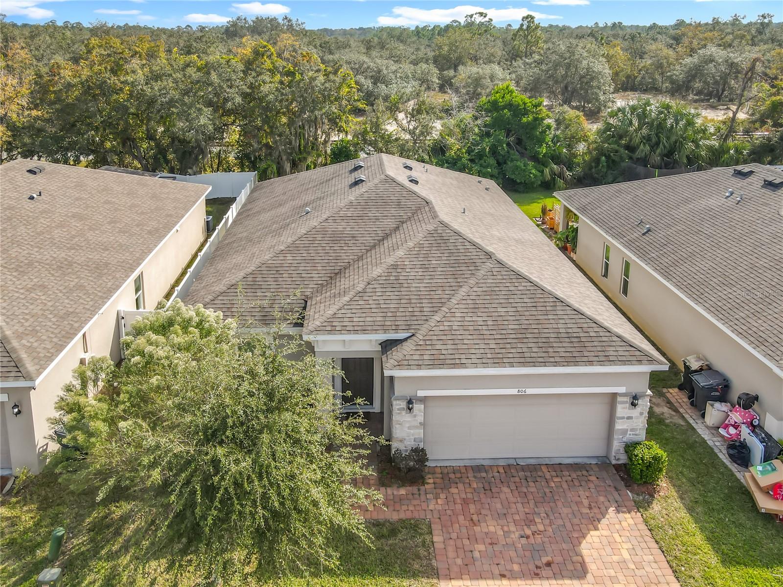 O6434753 Property Photo 45