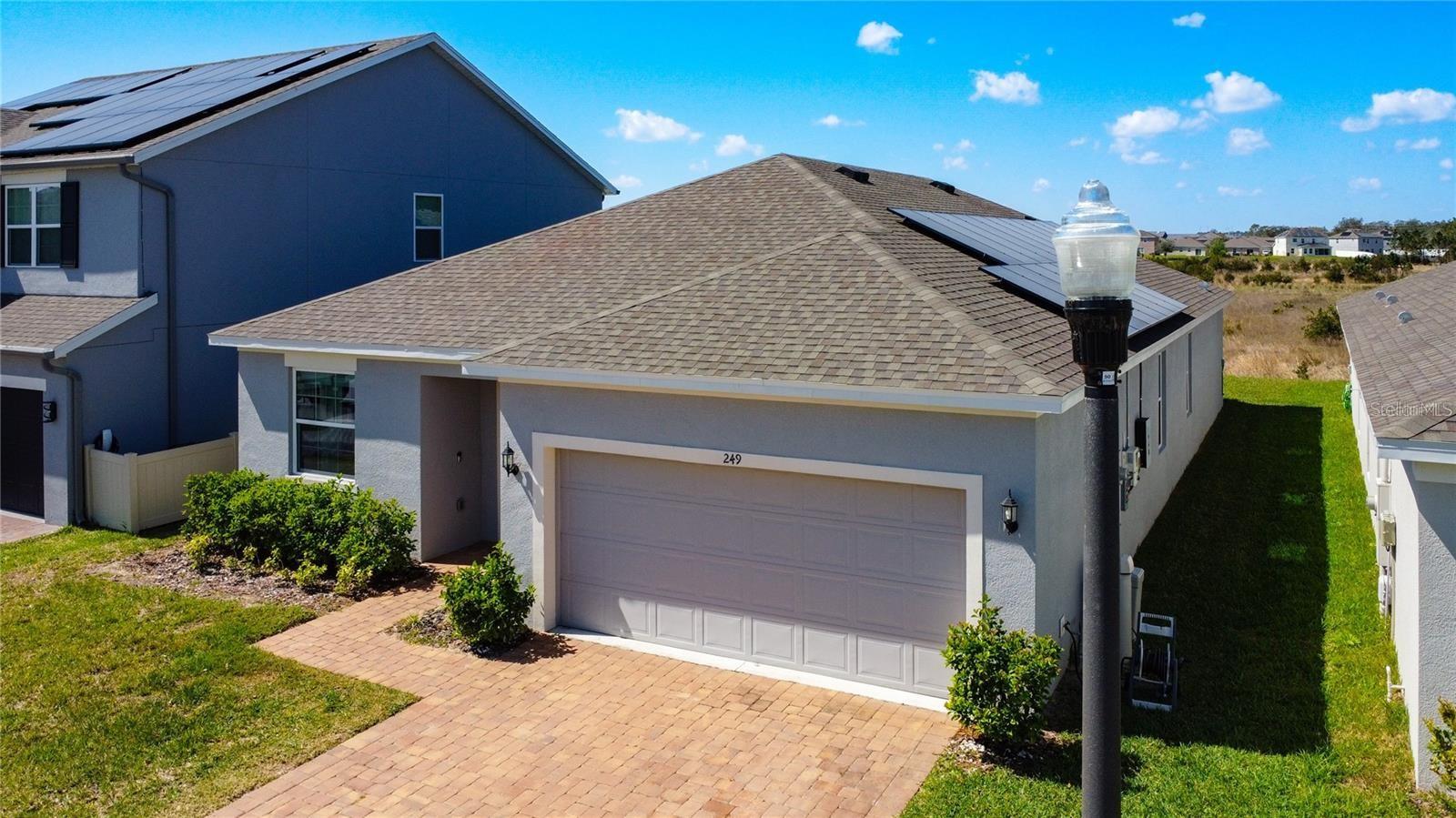 O6434754 Property Photo 2