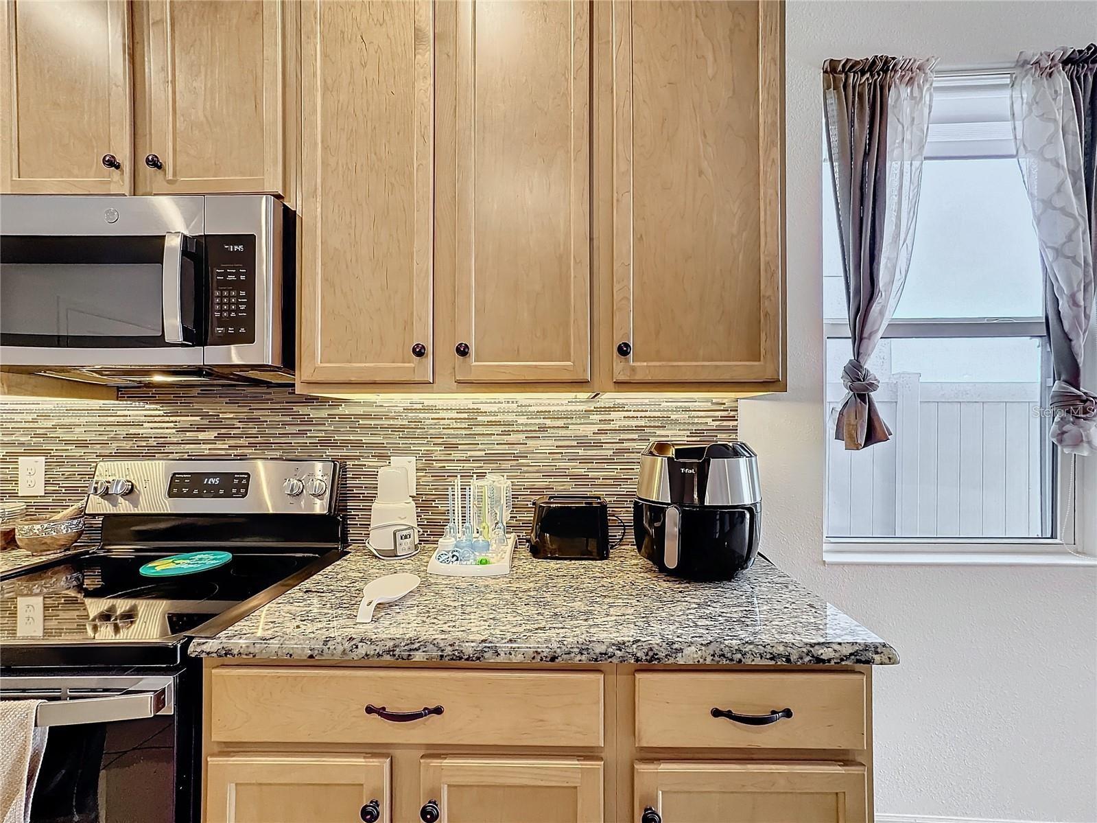 O6434754 Property Photo 14