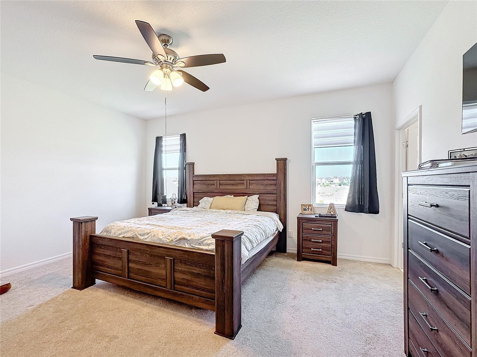 O6434754 Property Photo 17