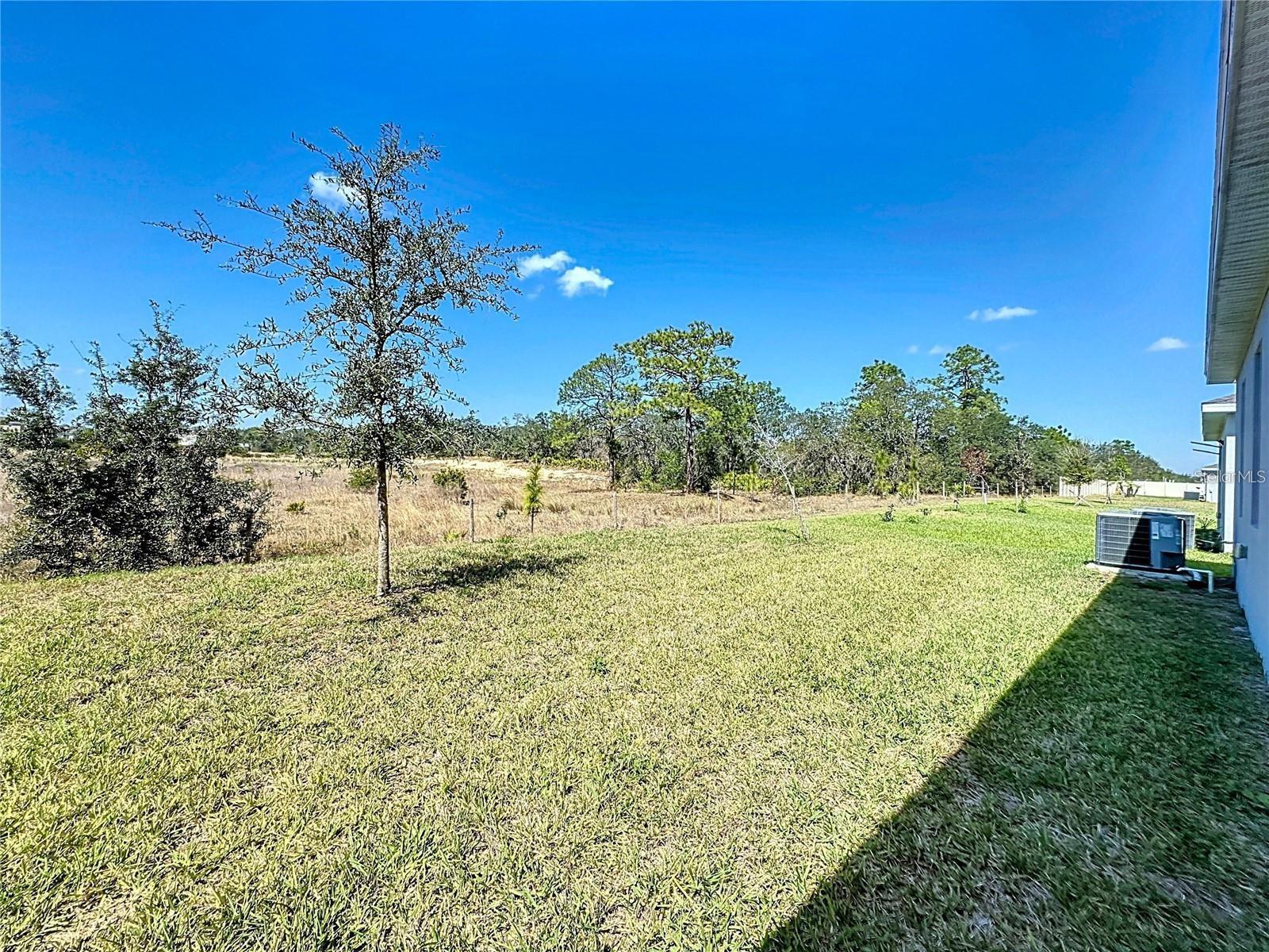 O6434754 Property Photo 35