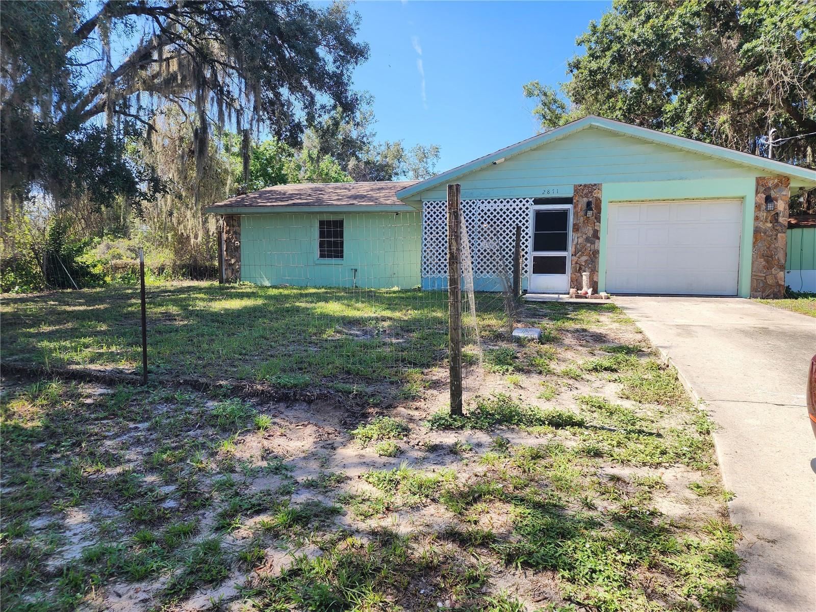 2871 W Albatross Rd Property Photo 1