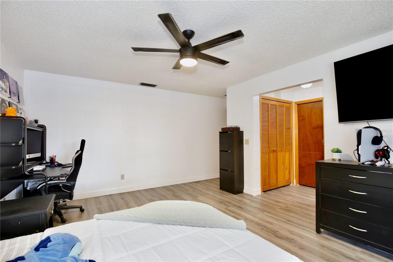 1129 Madura Dr Property Photo 16
