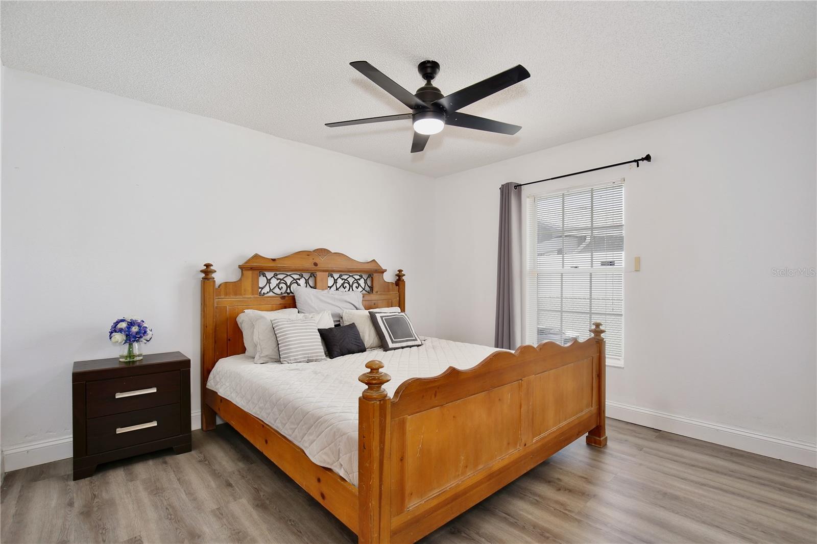 1129 Madura Dr Property Photo 23