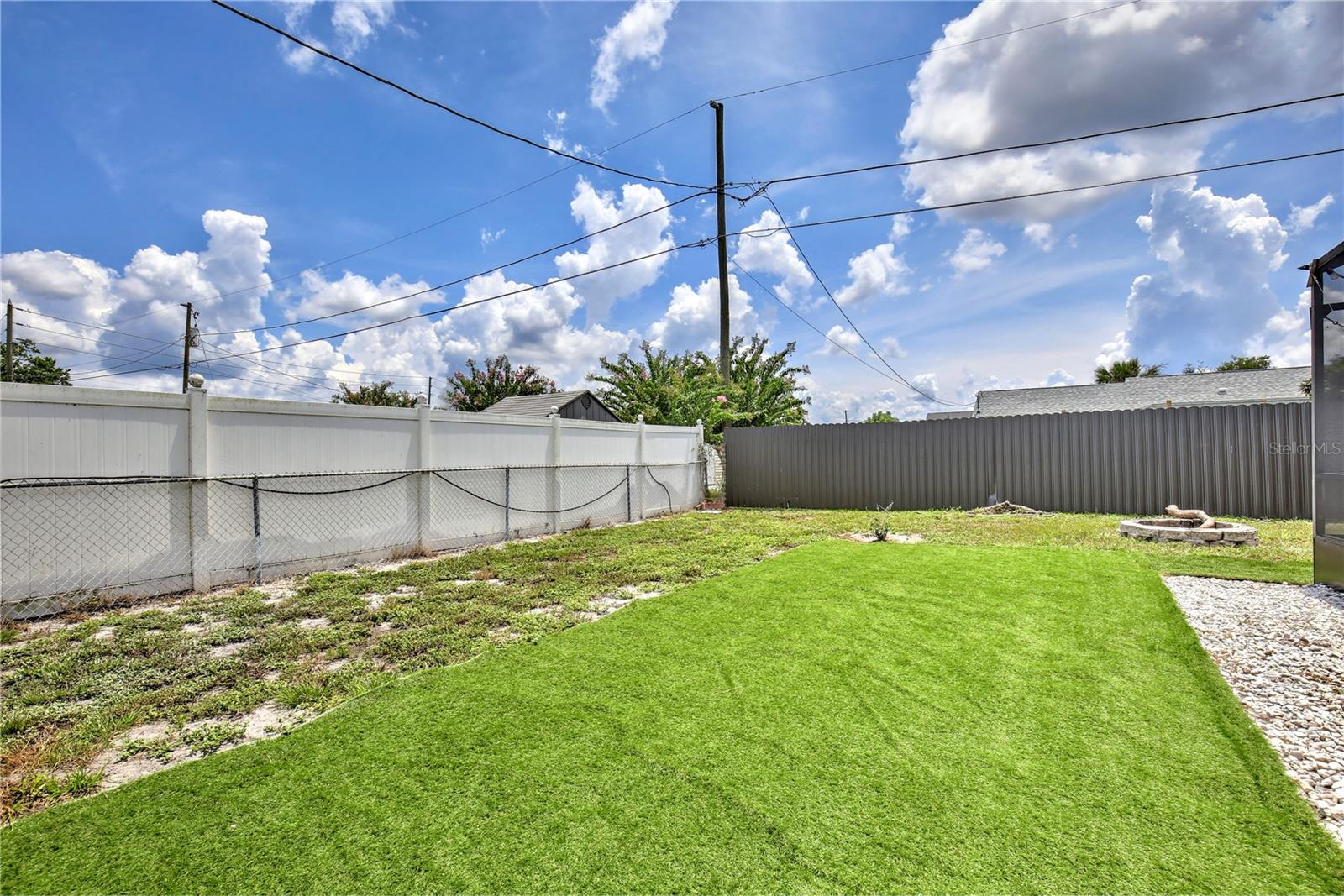 1129 Madura Dr Property Photo 36