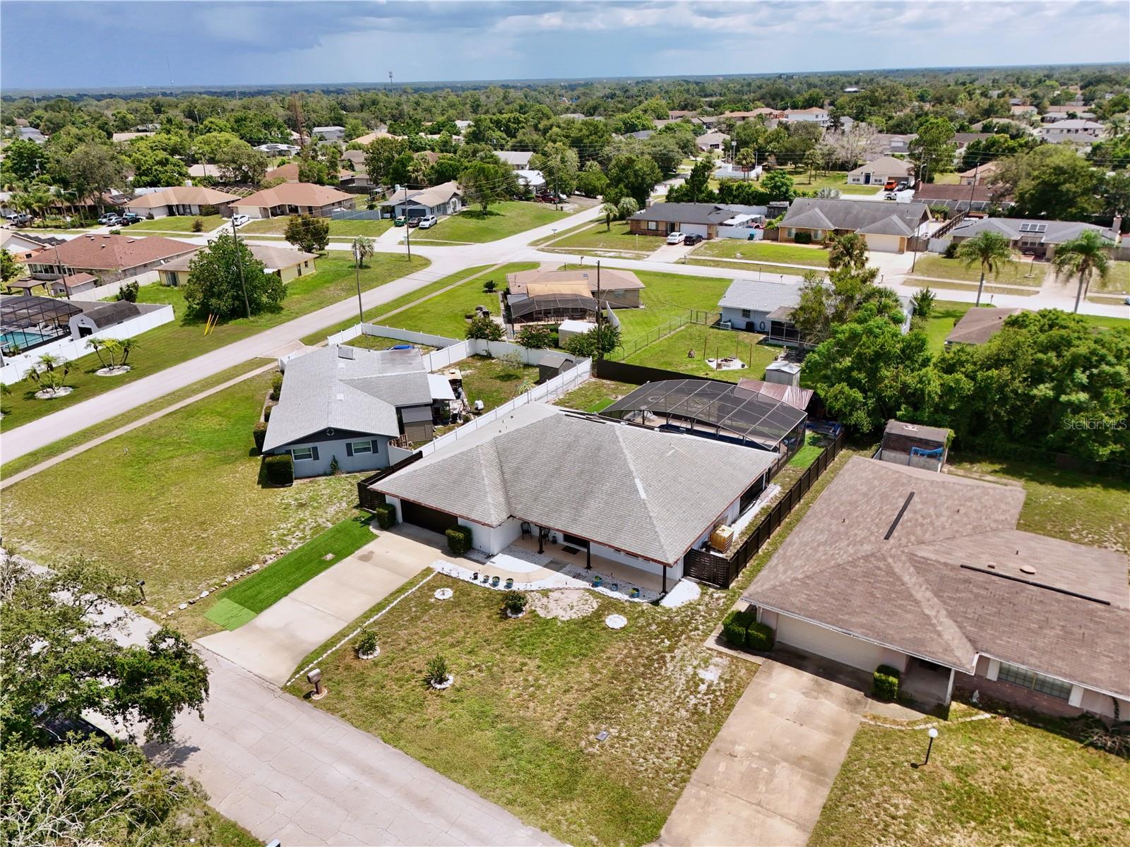 1129 Madura Dr Property Photo 40