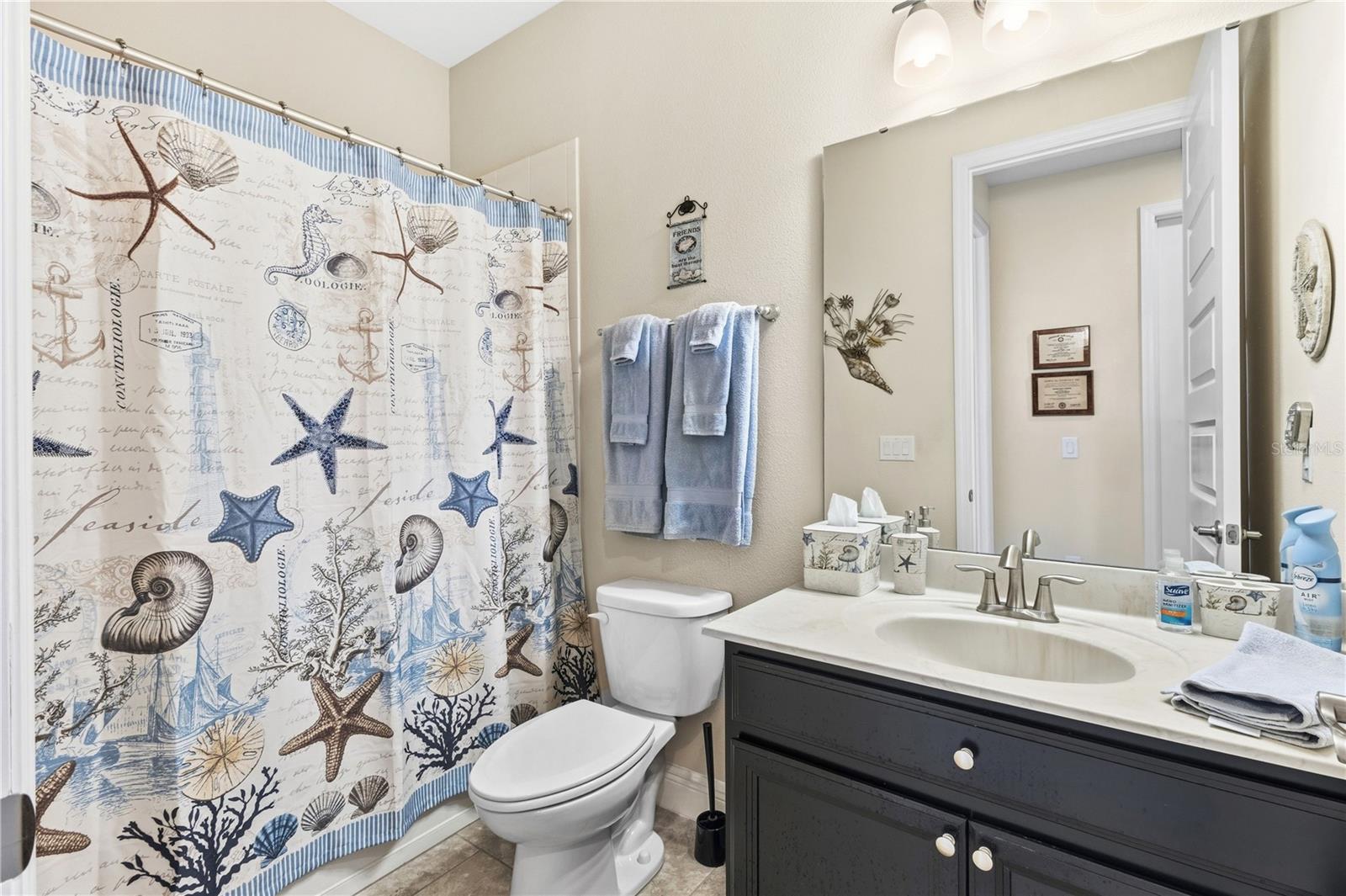 8711 Eden Cove Dr Property Photo 16
