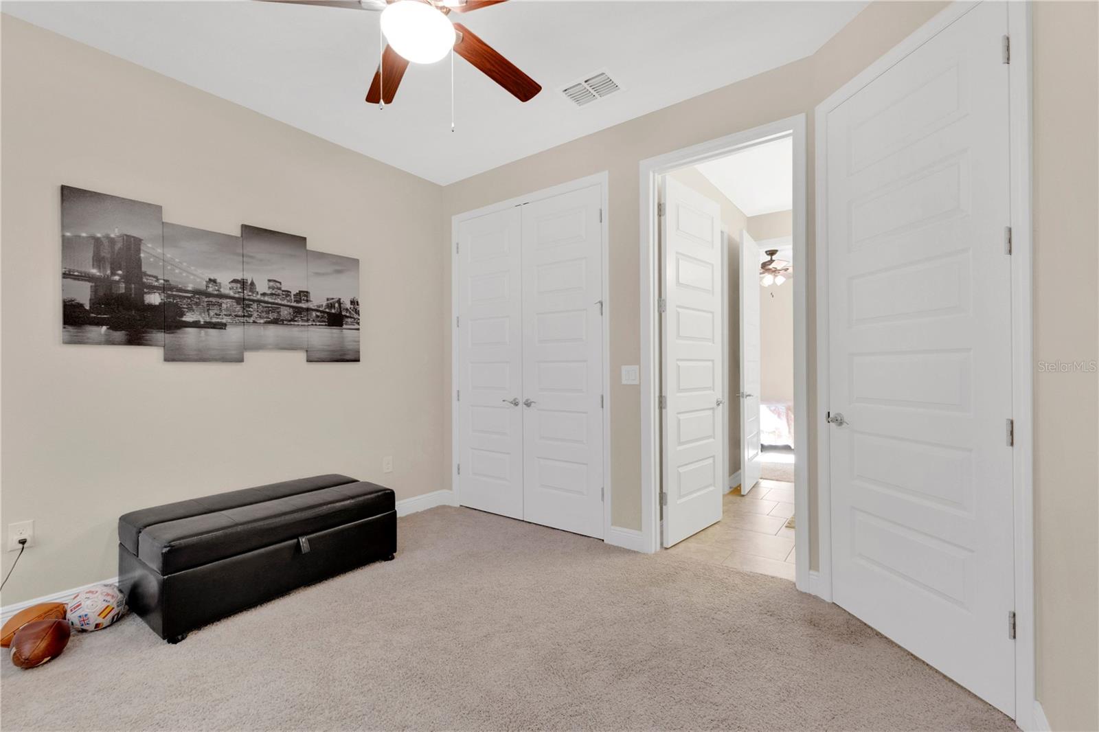 8711 Eden Cove Dr Property Photo 22