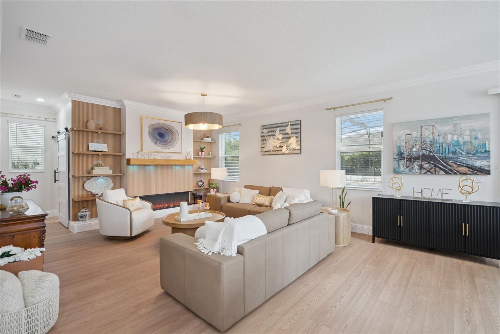 11479 Satire St Property Photo 5