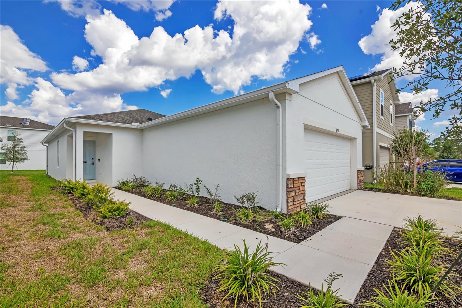 673 Teviot Rd Property Photo 3