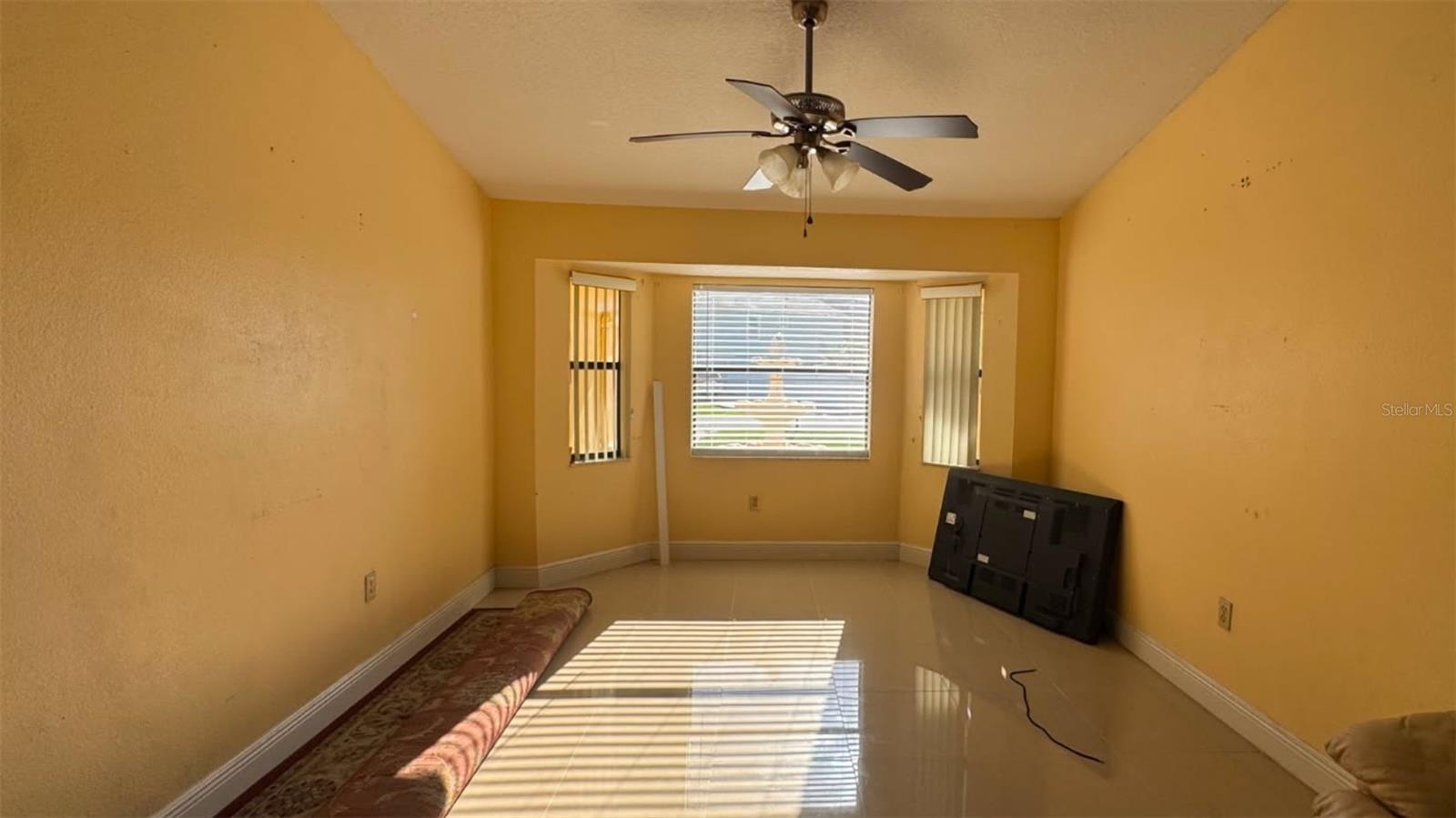 822 Valnera Ct Property Photo 7