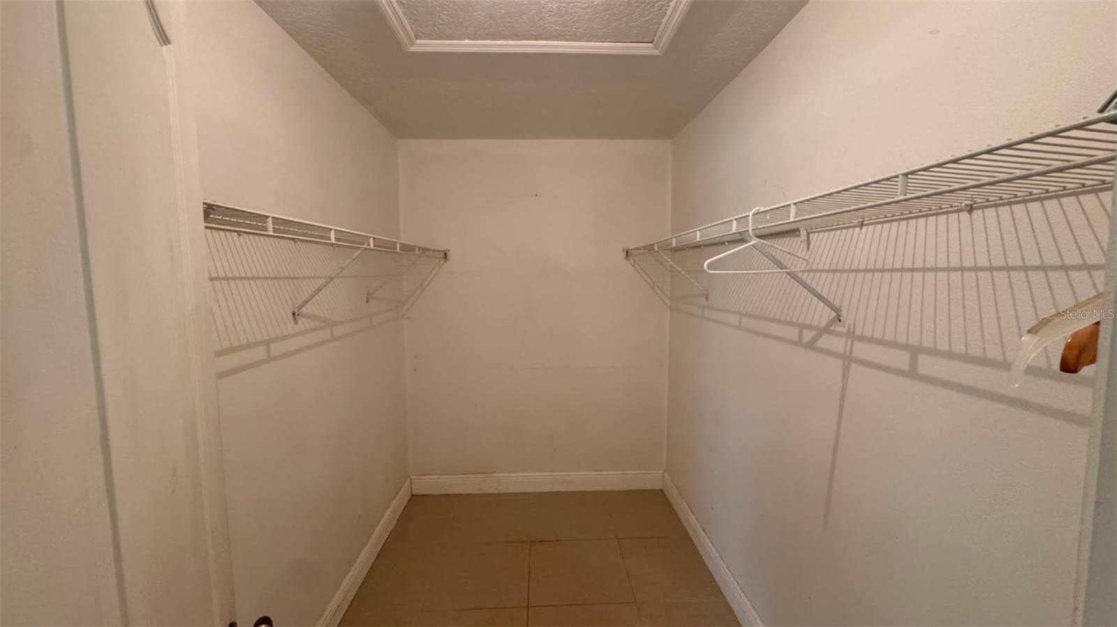 822 Valnera Ct Property Photo 14