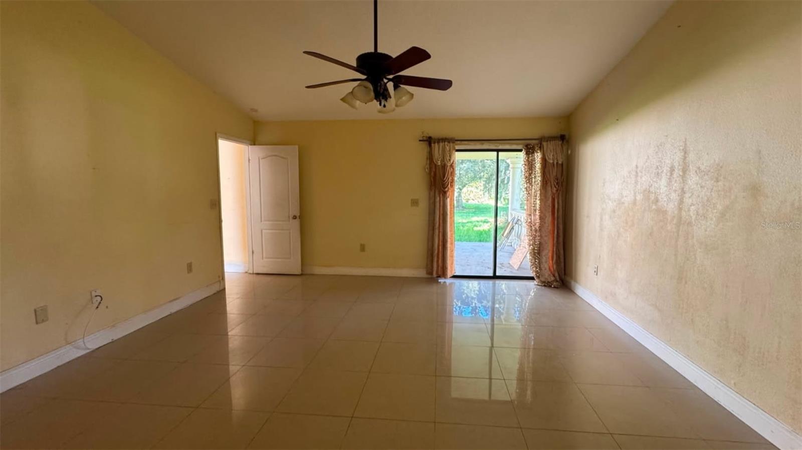 822 Valnera Ct Property Photo 20