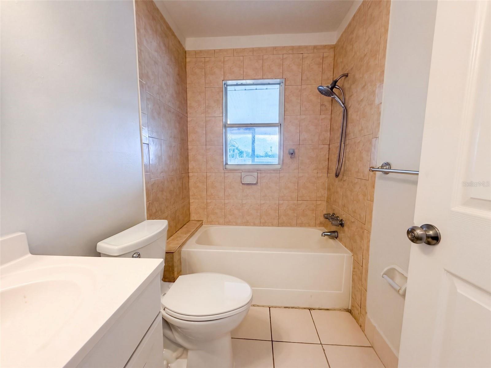 124 San Benito Ave Property Photo 19
