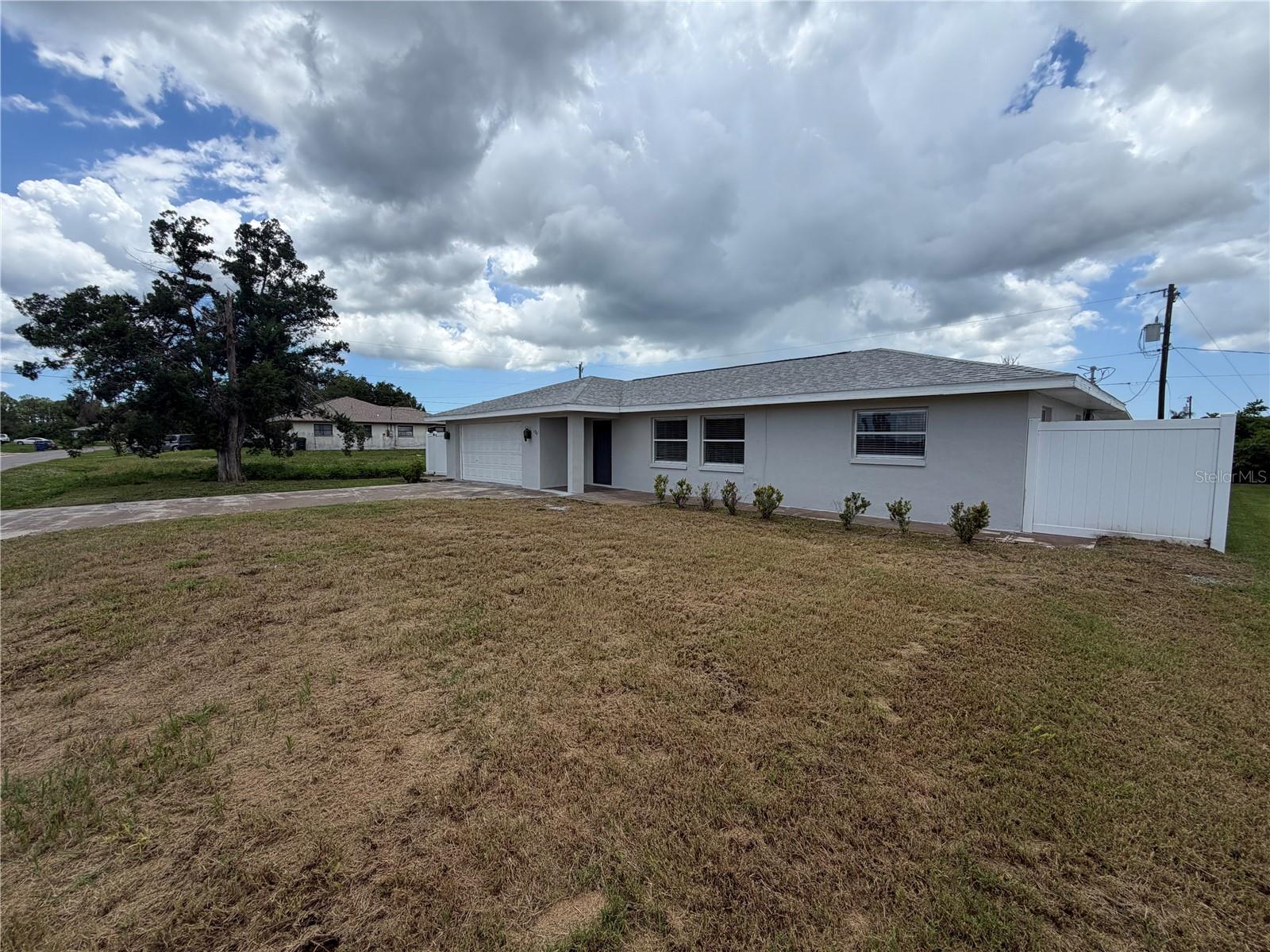 124 San Benito Ave Property Photo 24