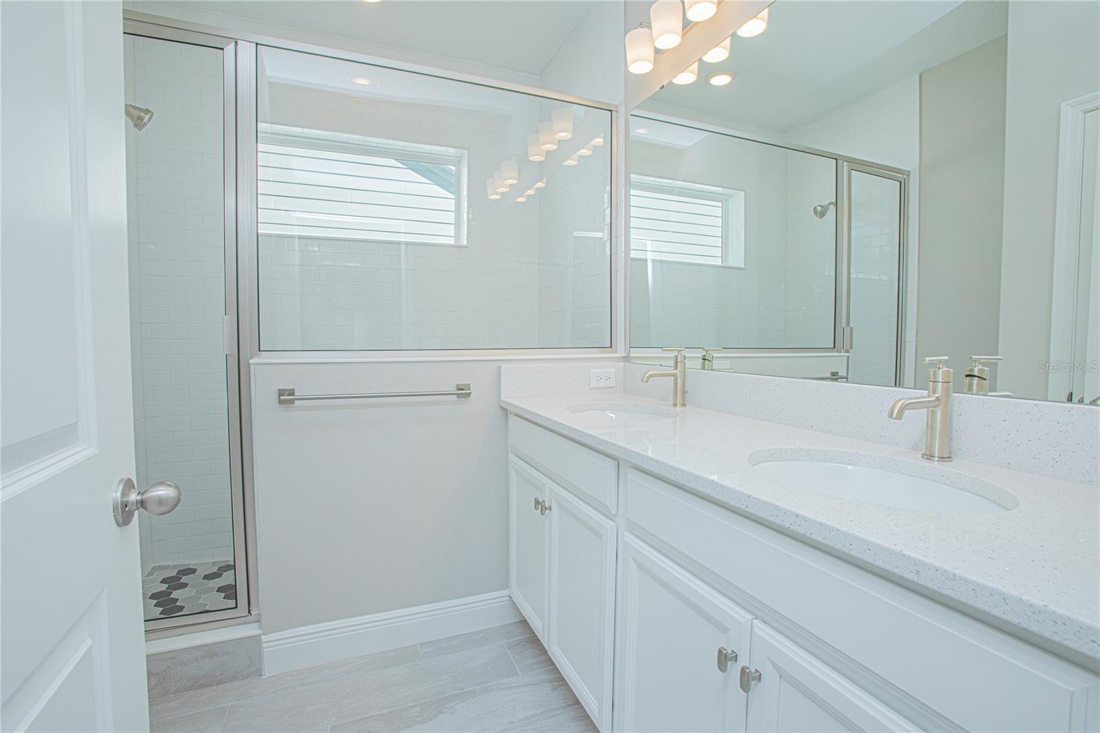 6533 Rover Way Property Photo 28