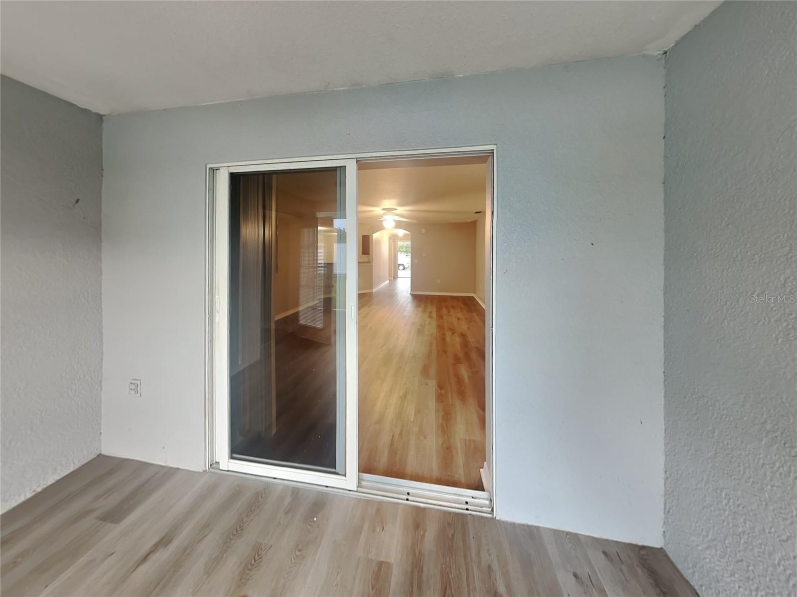 O6434829 Property Photo 13