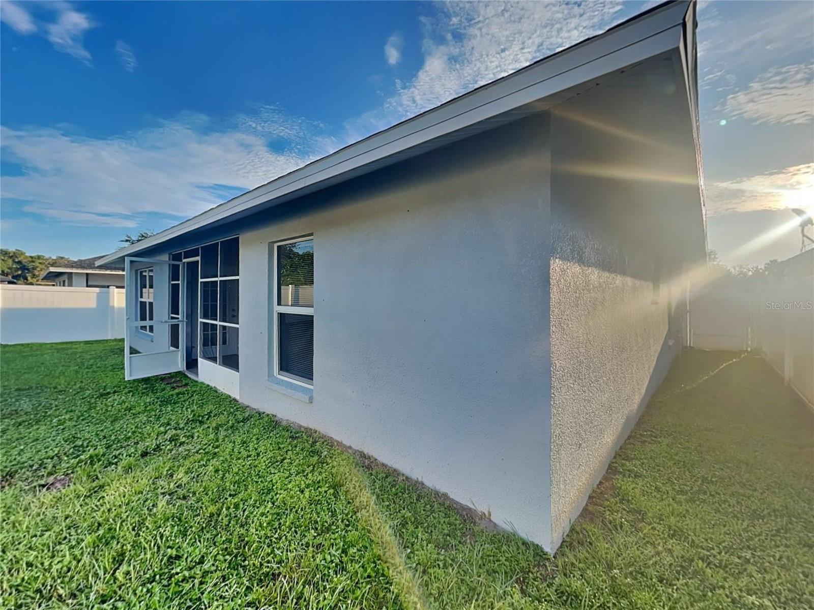 O6434829 Property Photo 15