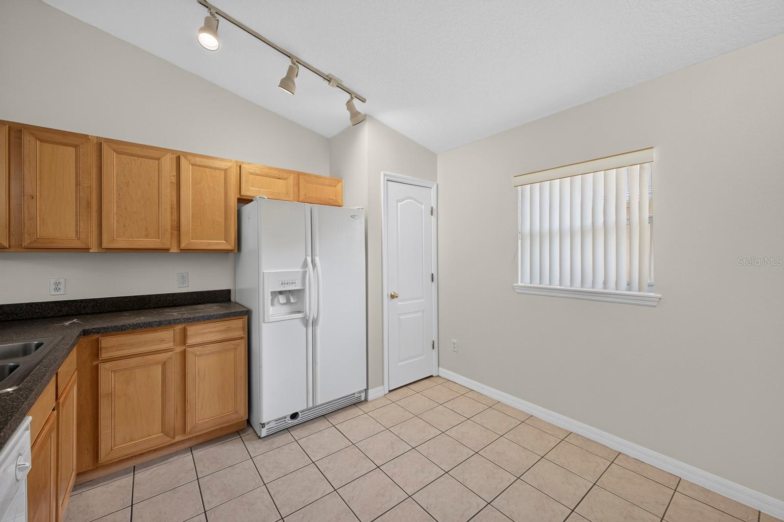 839 Sandy Ridge Dr Property Photo 6
