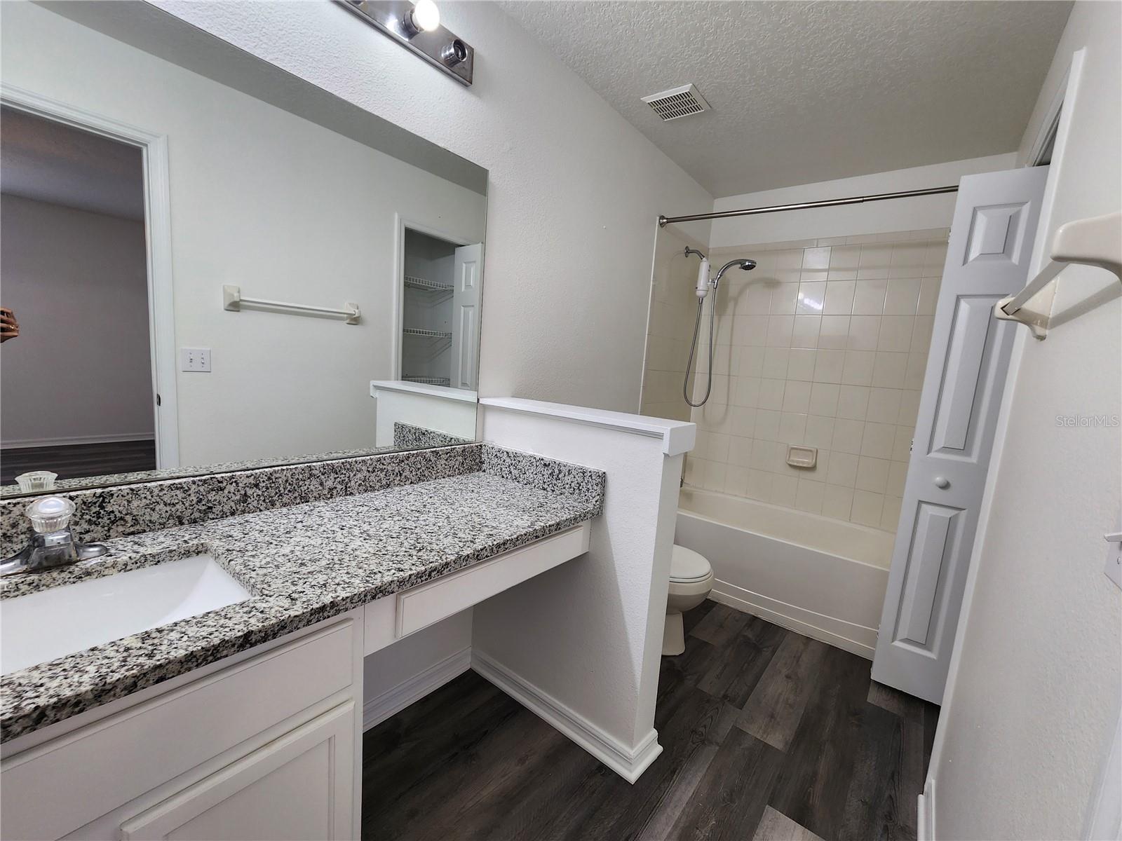 701 Cresting Oak Cir #111 Property Photo 13