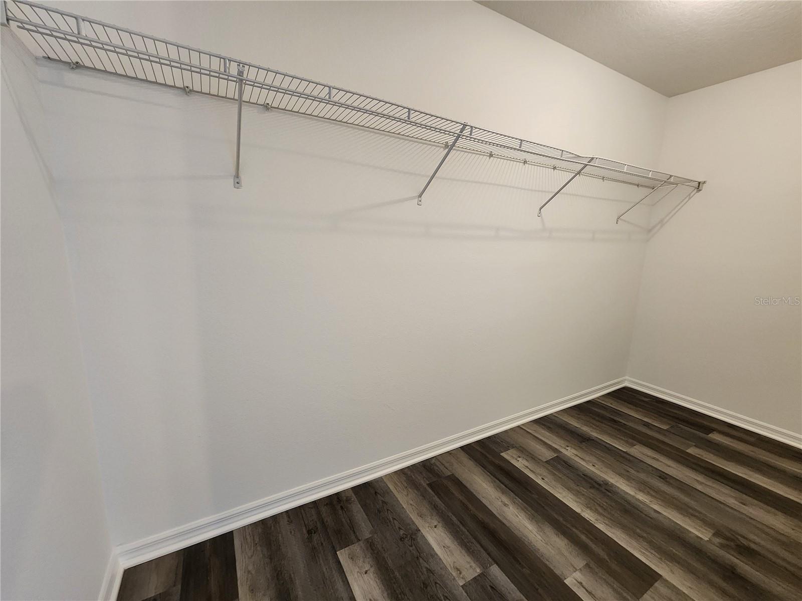 701 Cresting Oak Cir #111 Property Photo 14