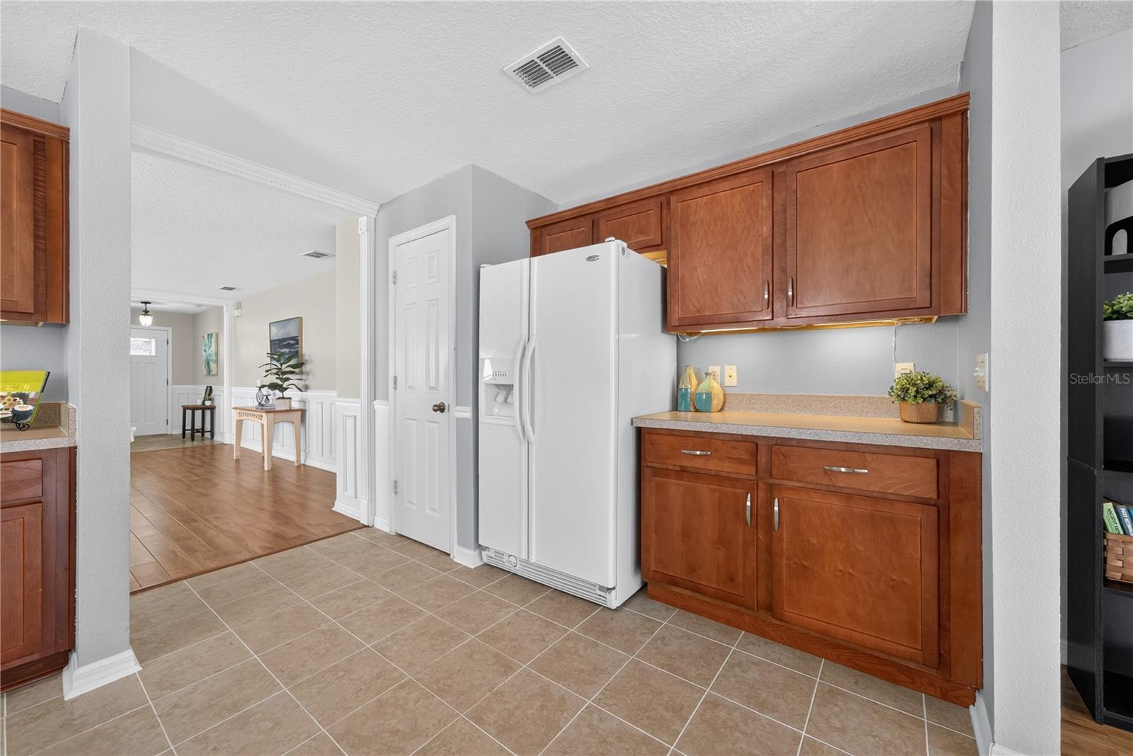 341 Willowbay Ridge St Property Photo 18