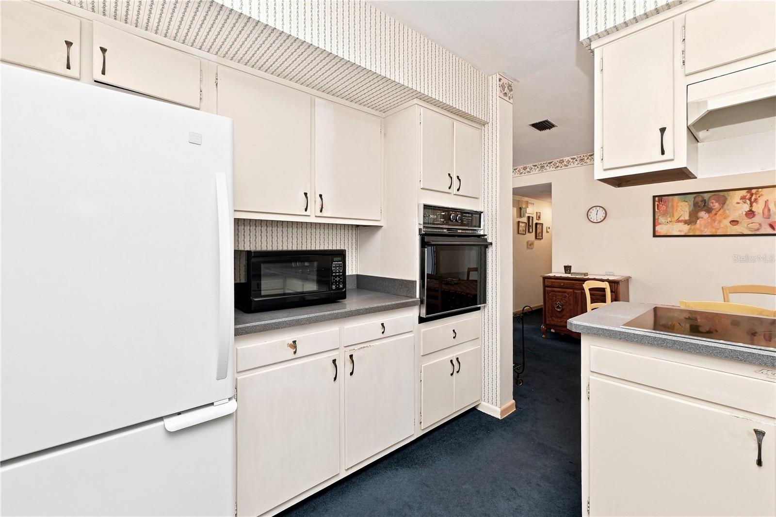 622 Martin Ave Property Photo 17