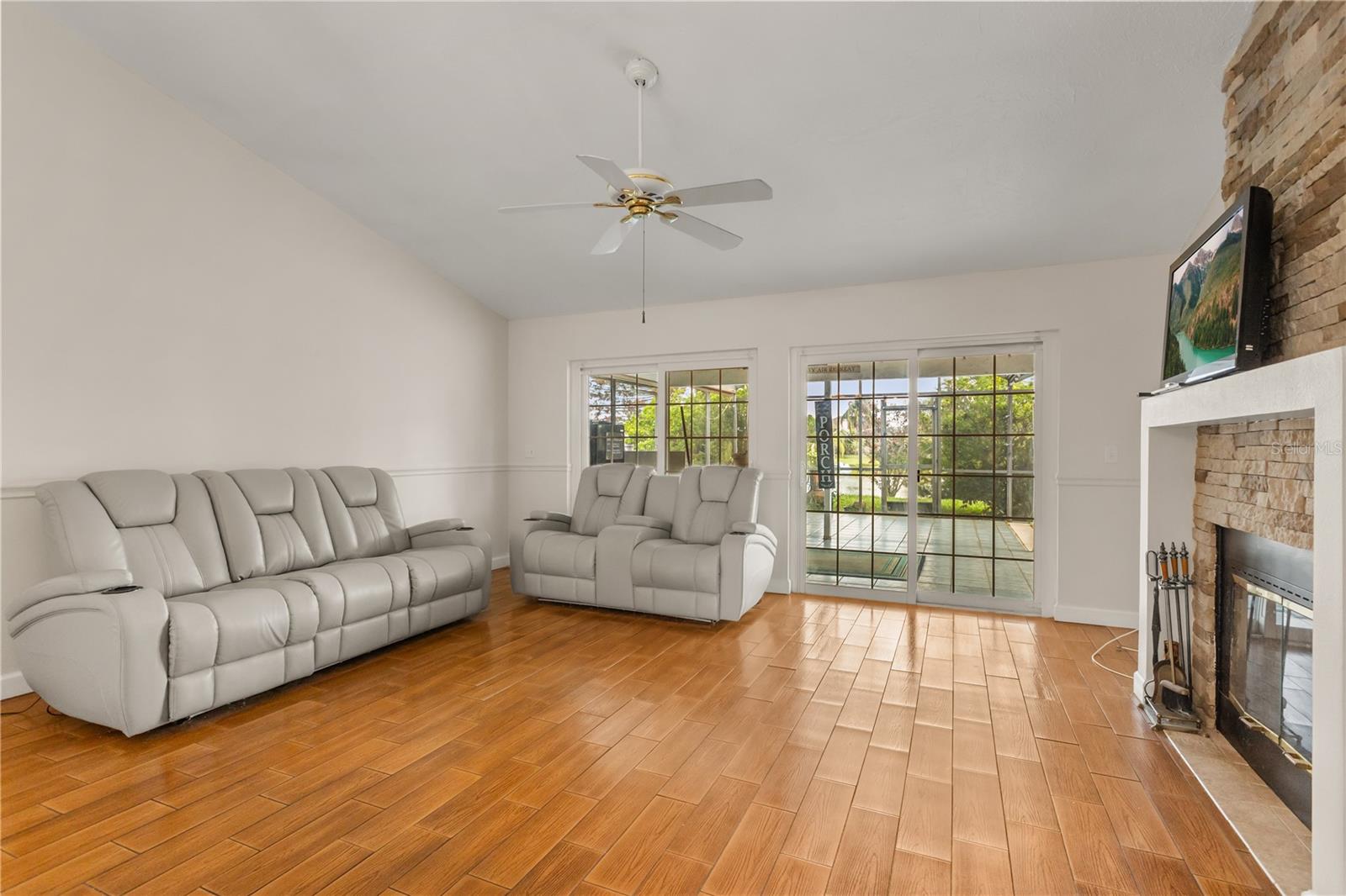 3236 Timucua Cir Property Photo 6