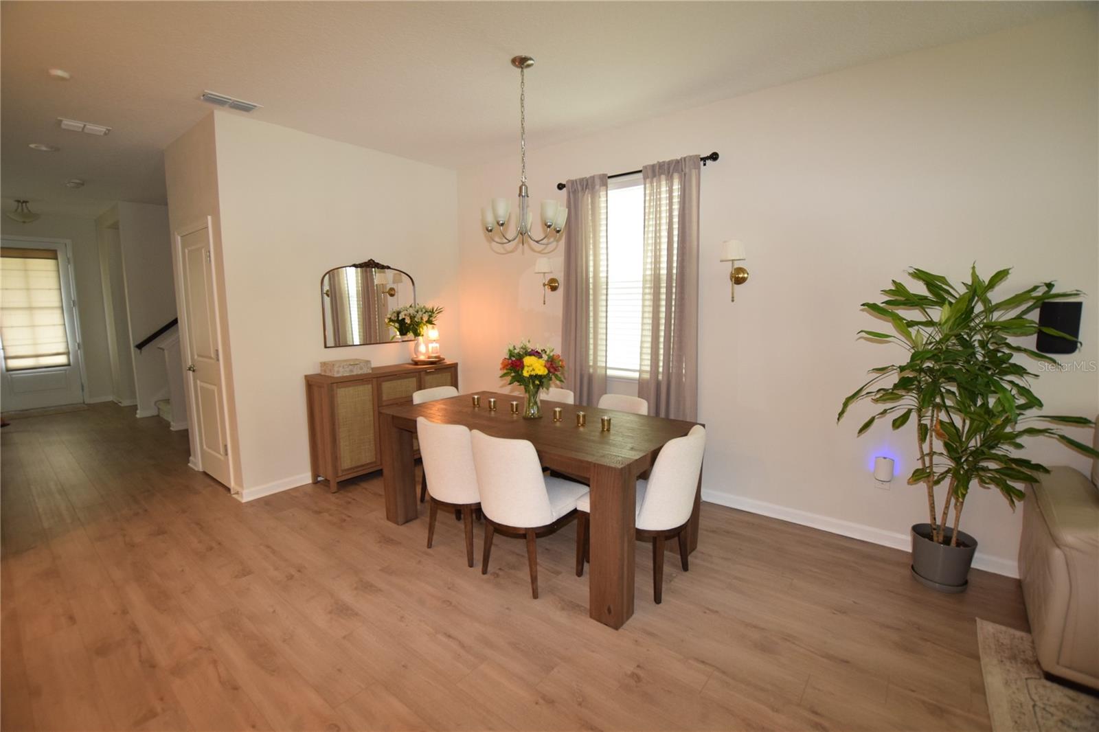 2488 Cedar Rose St Property Photo 16