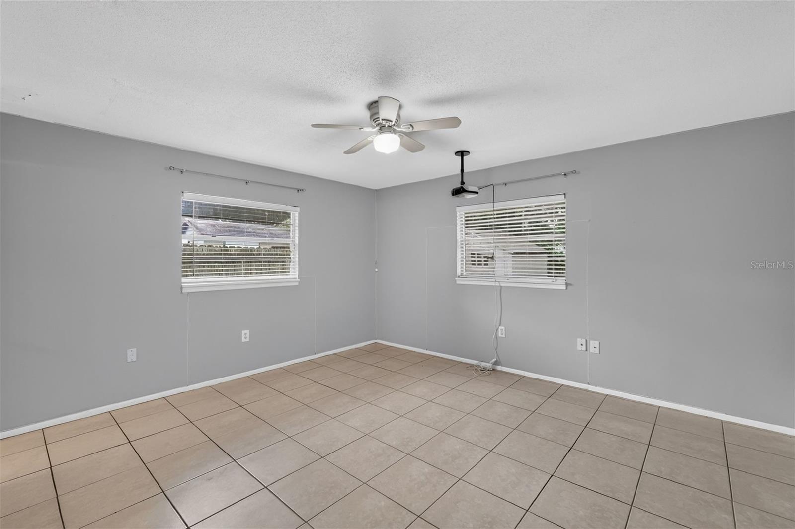 1305 Orange Ave Property Photo 6