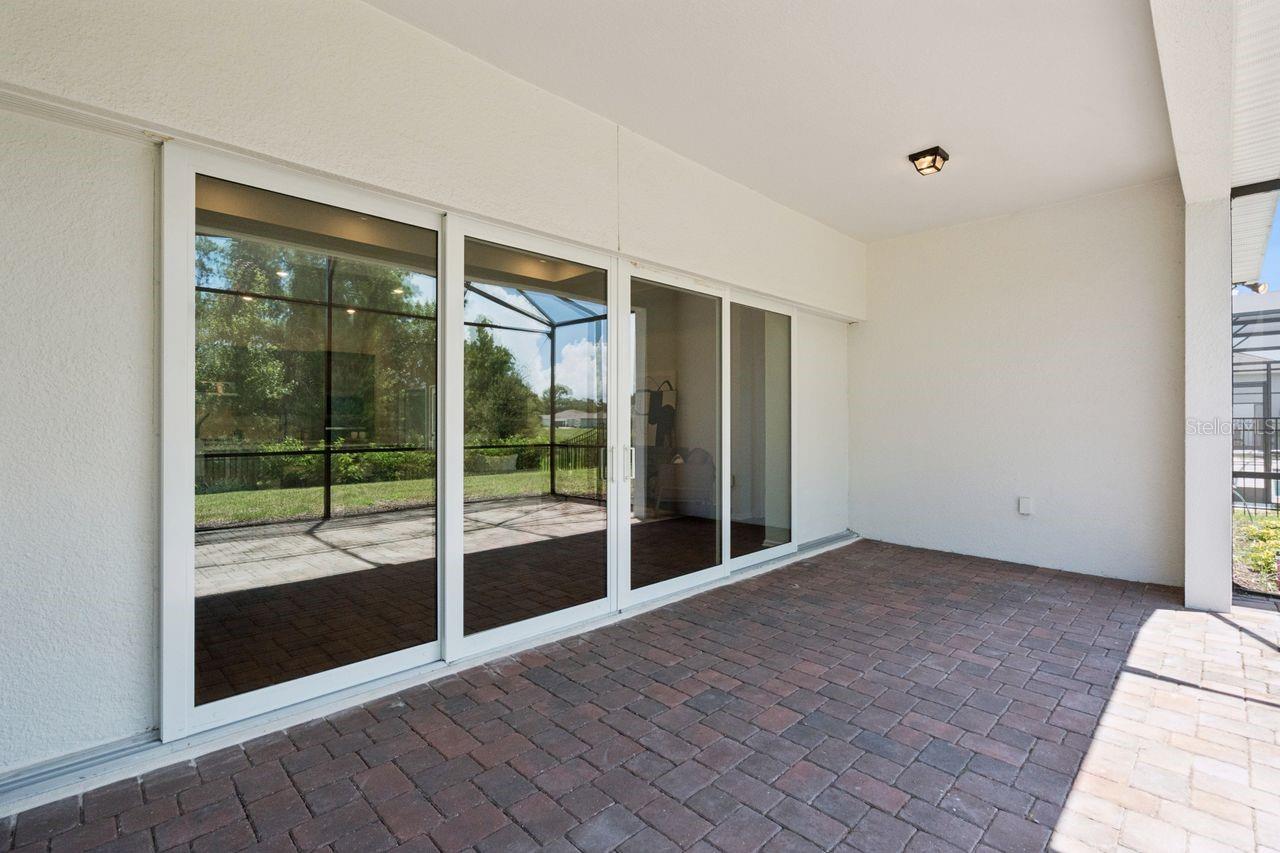 15084 Canopy Cover Dr Property Photo 32