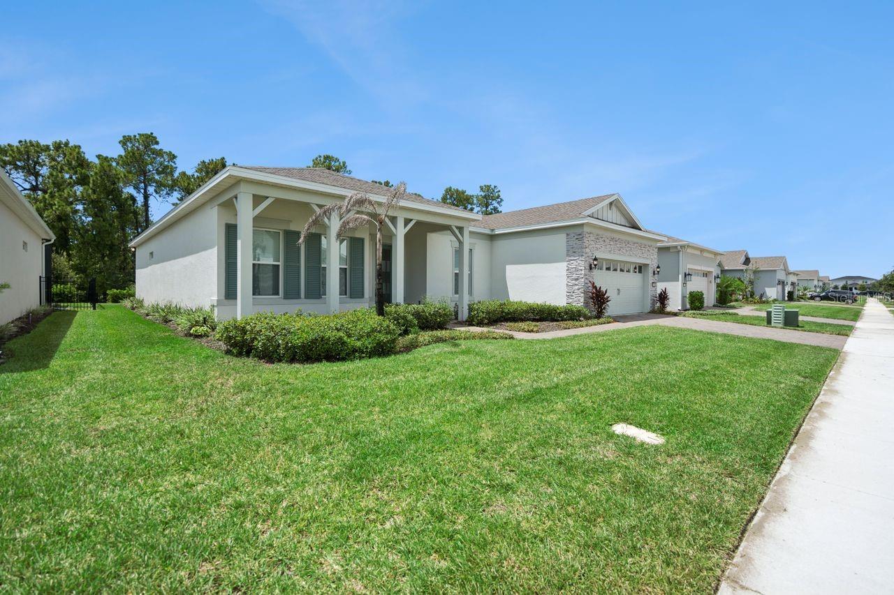 15084 Canopy Cover Dr Property Photo 38
