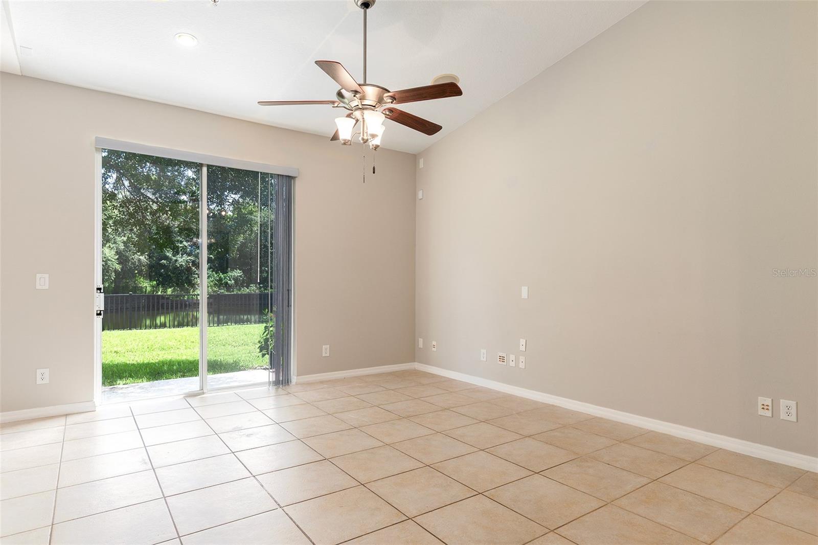 518 Harbor Winds Ct Property Photo 11
