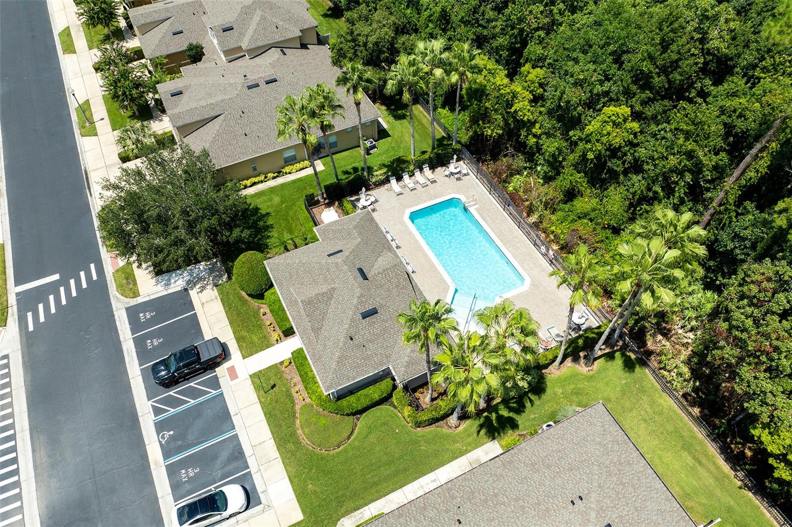 518 Harbor Winds Ct Property Photo 27