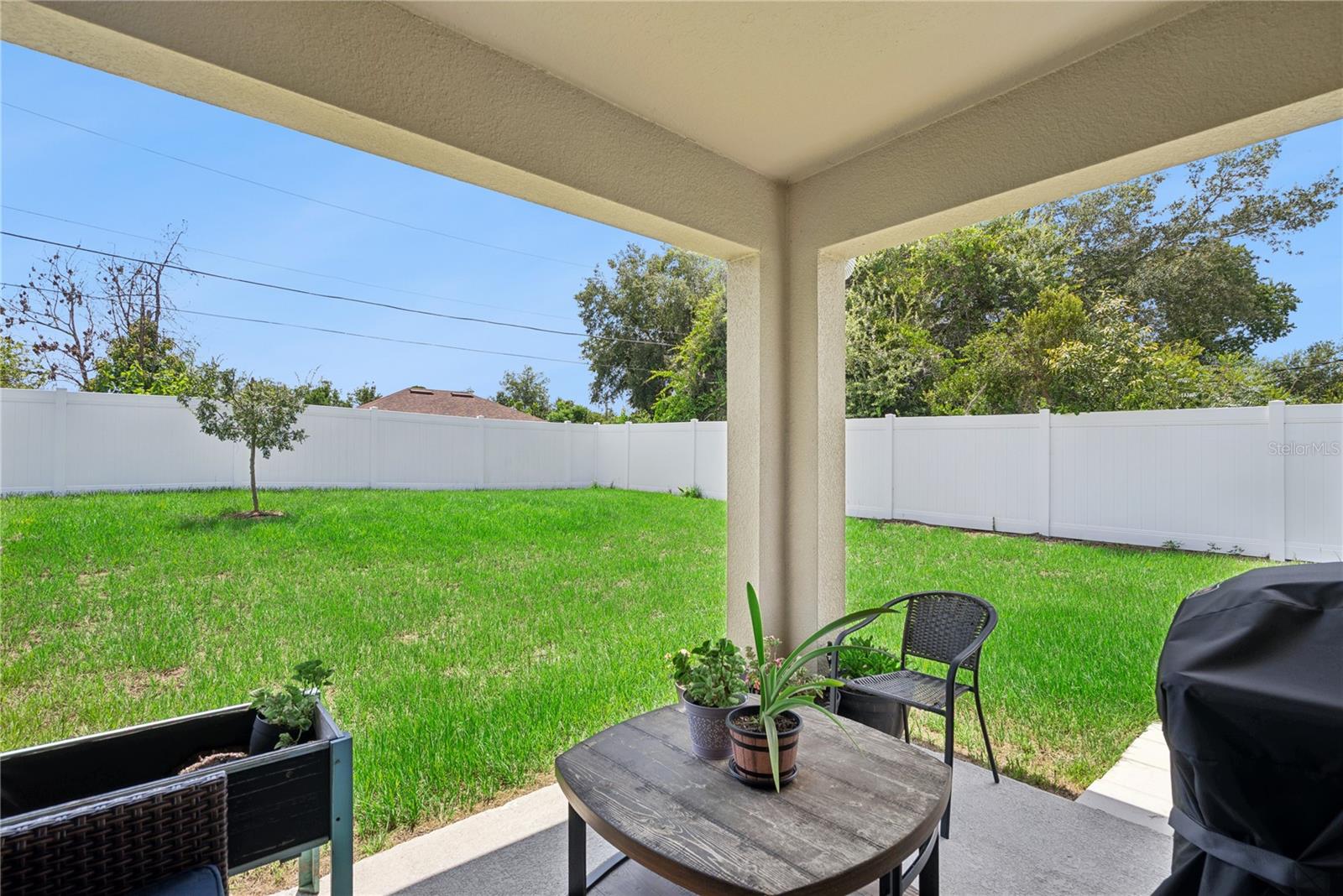 2073 Swanson Dr Property Photo 21