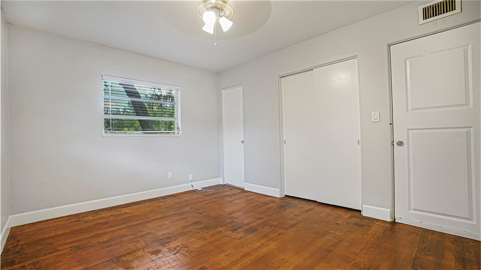 5518 Riviera Dr Property Photo 22