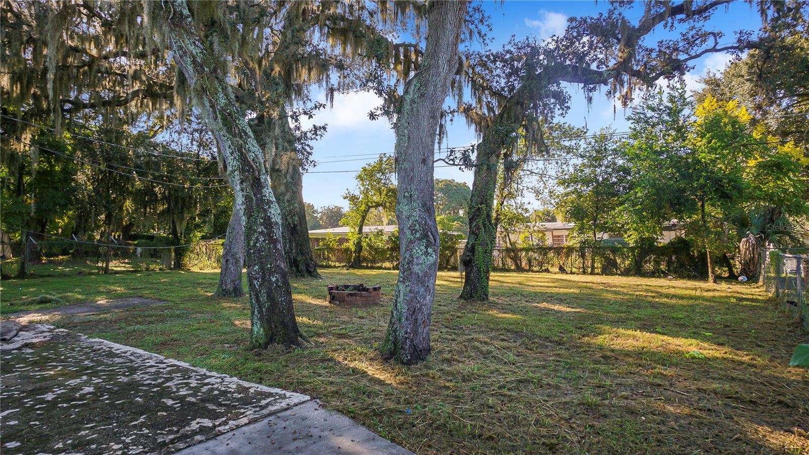 5518 Riviera Dr Property Photo 29