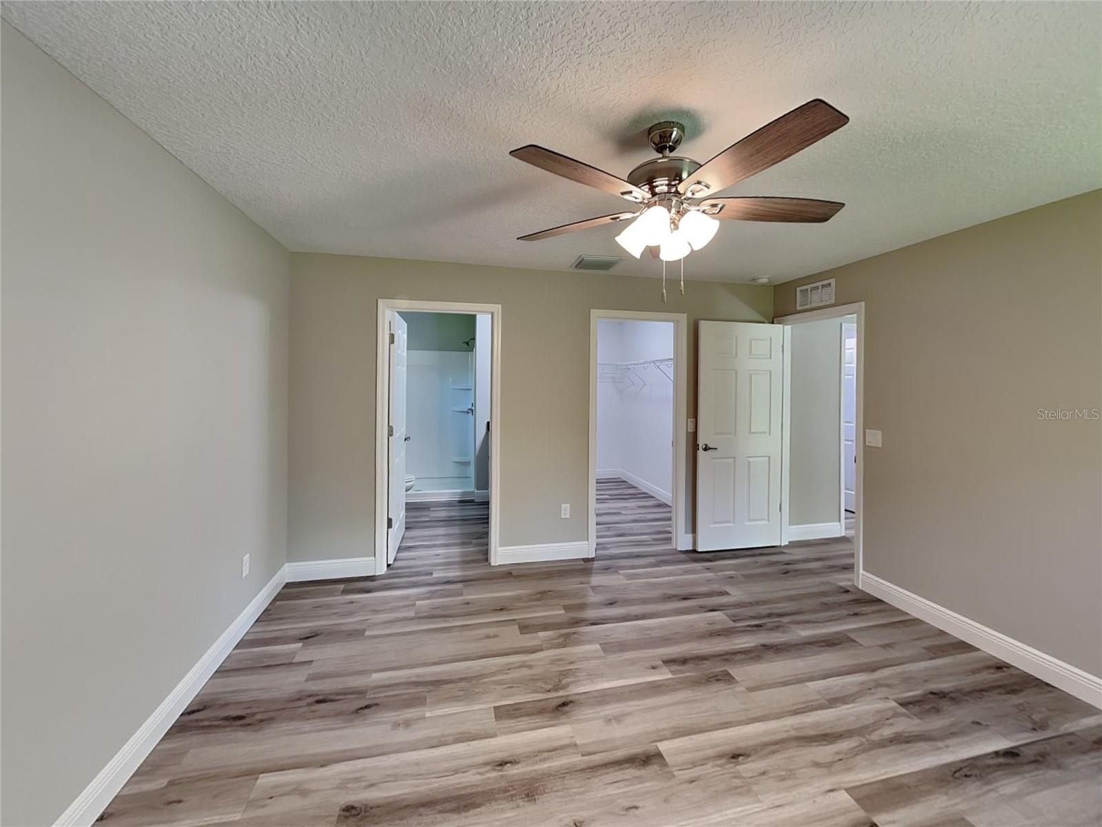 9399 N Del Rio Way Property Photo 7