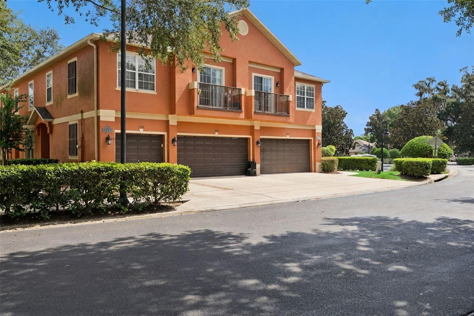 1610 Pine Oak Trl Property Photo 2