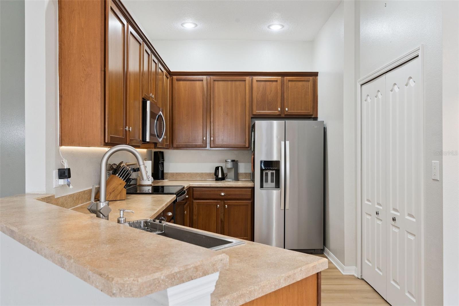 1610 Pine Oak Trl Property Photo 15