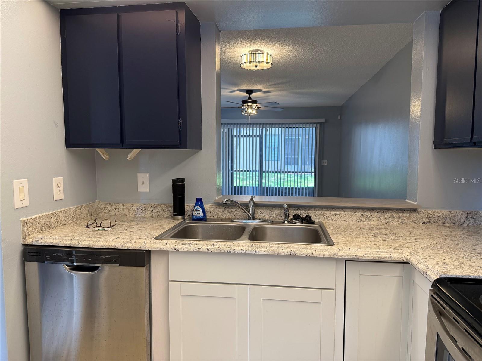 3000 S Semoran Blvd #9 Property Photo 11