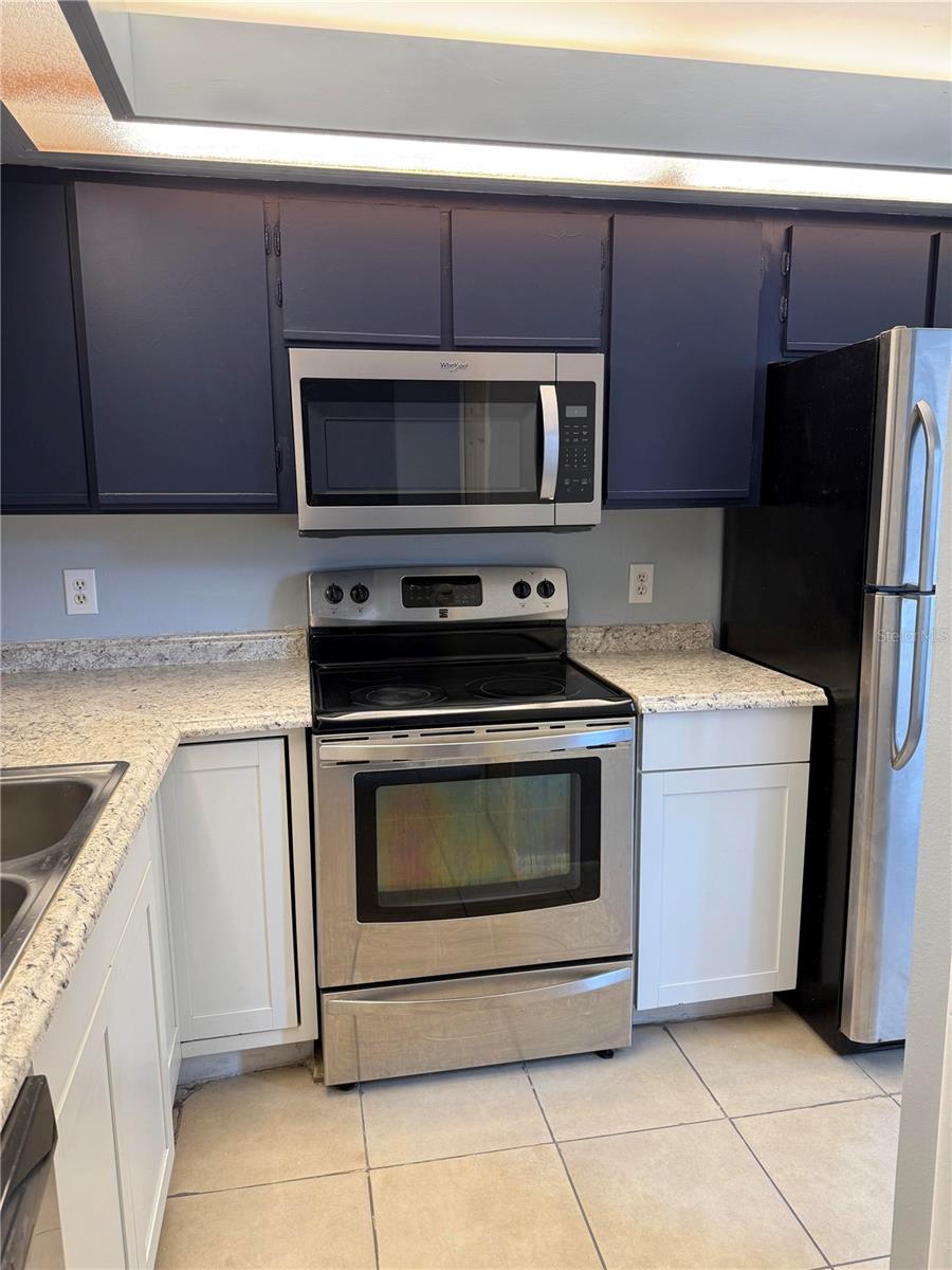 3000 S Semoran Blvd #9 Property Photo 12