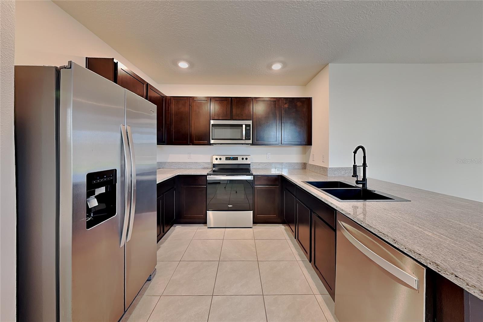 31260 Penny Surf Loop Property Photo 3