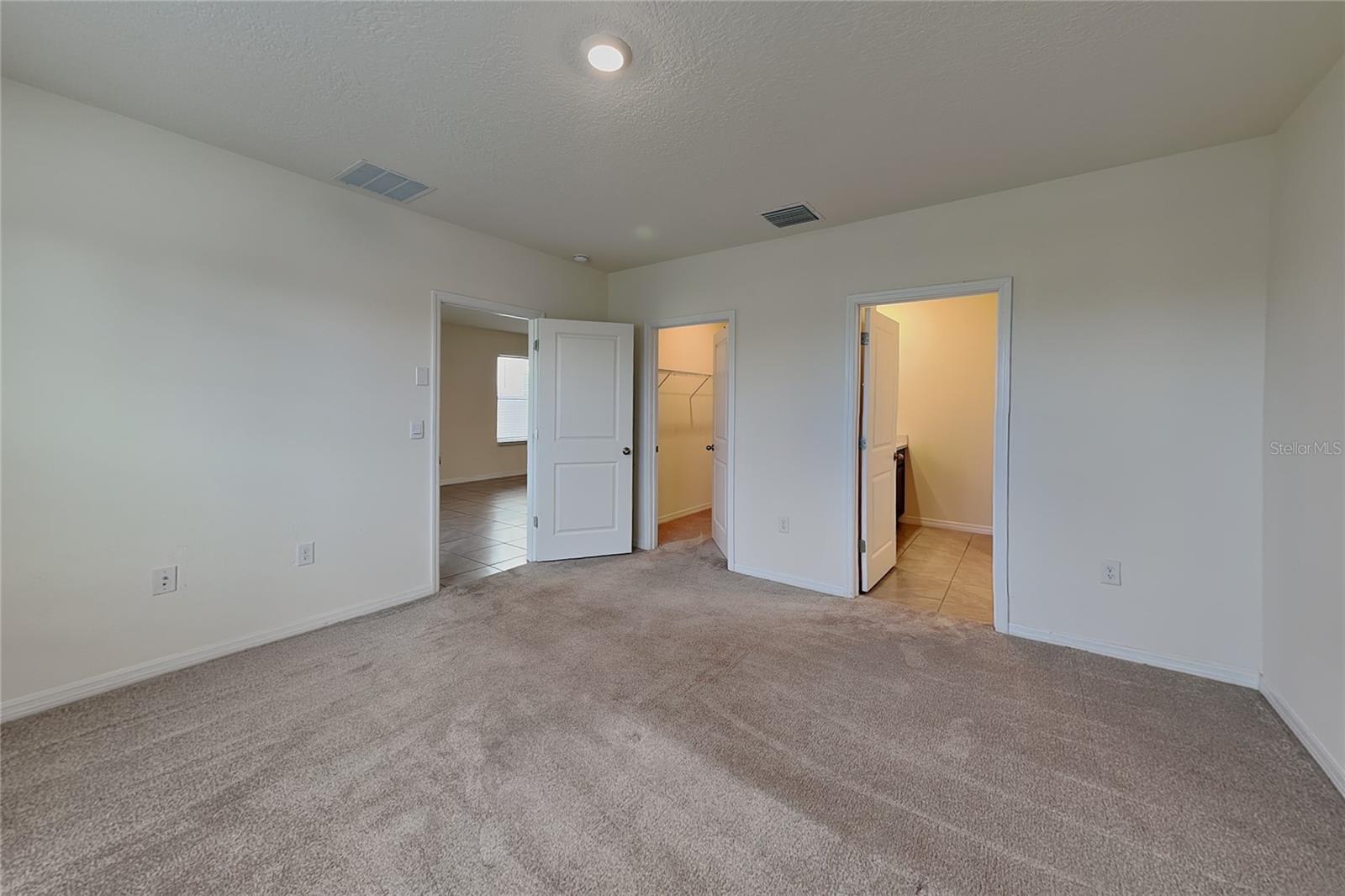 31260 Penny Surf Loop Property Photo 5